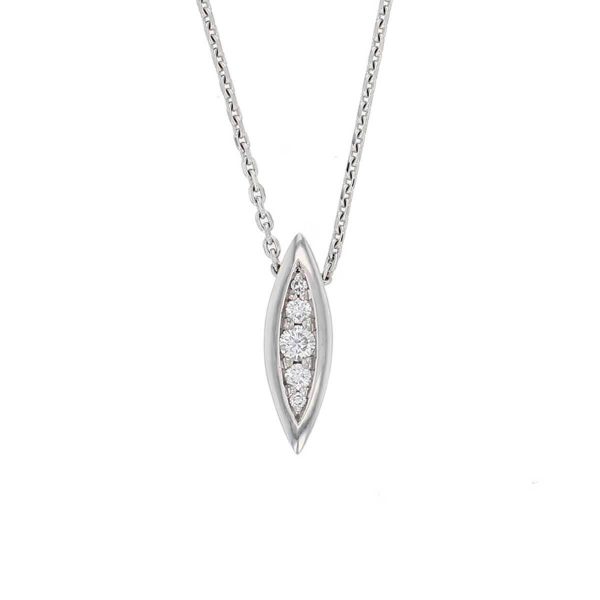 Faller round brilliant cut diamond marquise shape 18ct white gold ladies pendant, 18kt, designer, handmade by Faller, Derry/ Londonderry, hand crafted, precious jewellery, jewelry