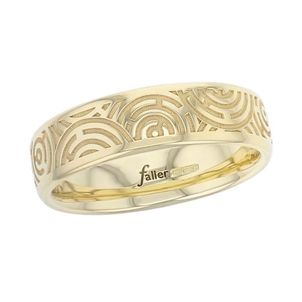 maze, labyrinth pattern 18ct yellow gold mens wedding rin, gents dress ring, made by Faller,18ct Yellow Gold