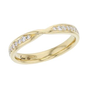 pinched 18ct yellow gold ladies round brilliant cut diamond wedding ring, eternity ring, personalised engraving, court profile, comfort fit, precious jewellery by Faller of Derry/ Londonderry, jewelry, graduated grainset