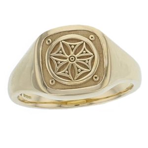 celtic patterned 18ct signet gold dress ring